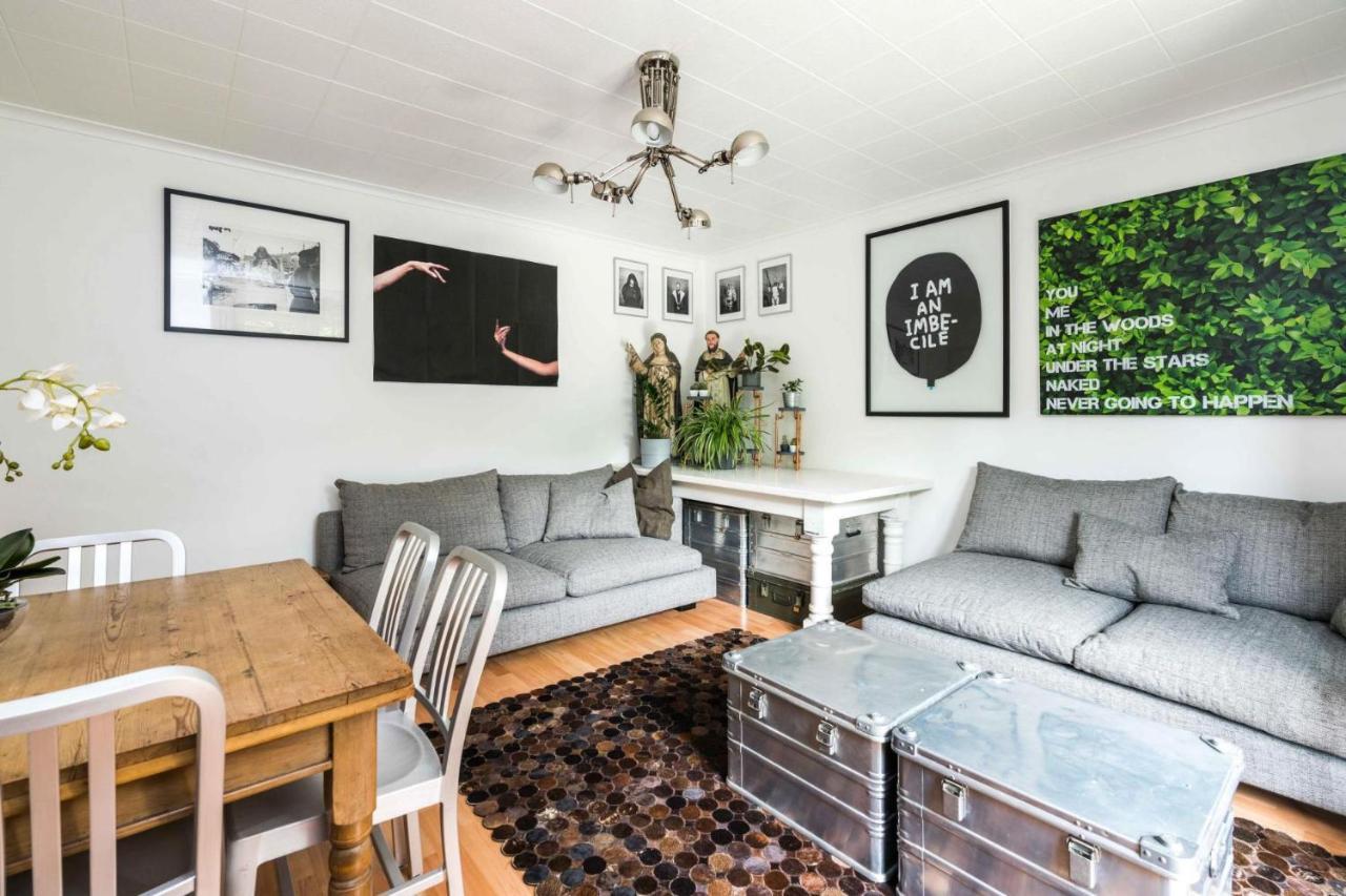 Super 1 Bed Flat Hoxton Zone 1 London